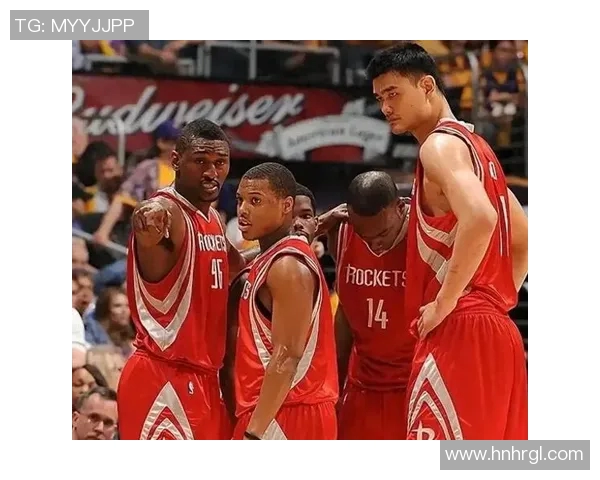 姚明与奥尼尔巅峰对决全场精彩瞬间回顾与分析 姚明与奥尼尔巅峰对决全场精彩瞬间回顾与分析