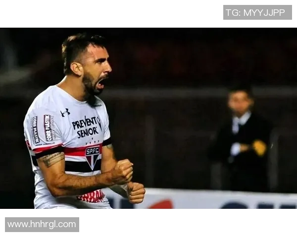 帕梅拉斯与克鲁塞罗激战正酣谁能在这场对决中笑到最后 帕梅拉斯与克鲁塞罗激战正酣谁能在这场对决中笑到最后